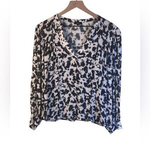 Rails Fable Blurred Cheetah Black and White Animal Print Blouse Top Medium